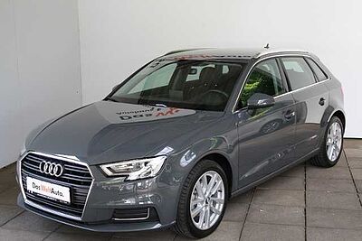 Audi A3 Sportback 1.5 TSI Design Navi, Xenon, AHK