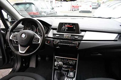 BMW 218 Active Tourer Bluetooth, Parkhilfe