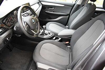 BMW 218 Active Tourer Bluetooth, Parkhilfe