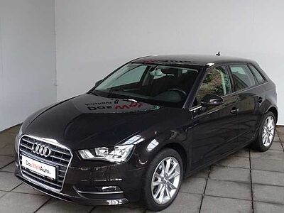 Audi A3 Sportback 1.2 TSI Attraction Parkhilfe,Sitzhz
