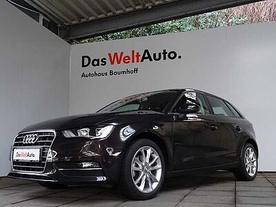 Audi A3 Sportback 1.2 TSI Attraction Parkhilfe,Sitzhz
