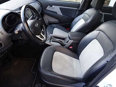 Kia Sportage 1.6 GDI Vision 2WD Navi, AHK