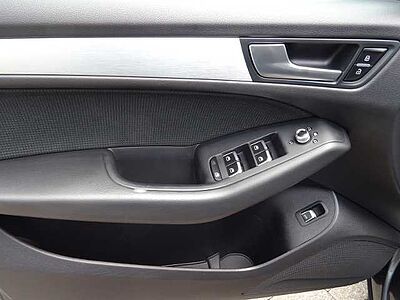 Audi Q5 2.0 TDI Ultra S-Line Navi, AHK, Pano, 19'