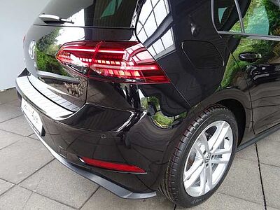 Volkswagen Golf VII 2.0 GTD DSG Alcantara, Kamera, ACC