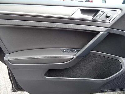 Volkswagen Golf VII 2.0 GTD DSG Alcantara, Kamera, ACC