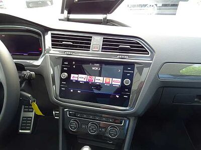 Volkswagen Tiguan 2.0 TDI DSG IQ.DRIVE 4Motion Pano