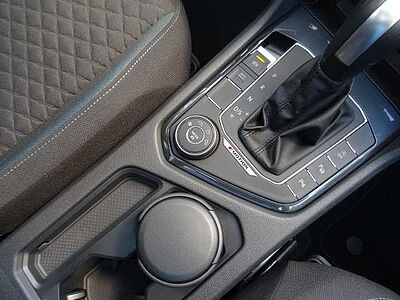 Volkswagen Tiguan 2.0 TDI DSG IQ.DRIVE 4Motion Pano