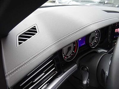 Volkswagen Touareg 3.0 TDI DSG 4Motion R-Line 21', Matrix