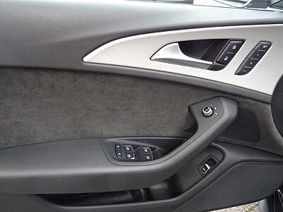 Audi A6 2.0 TDI S-Tronic S-Line 20', Teilleder